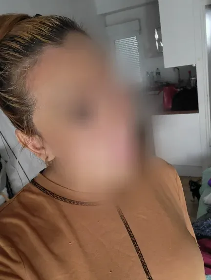 Ellie, 36