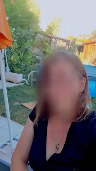 Molly, 37