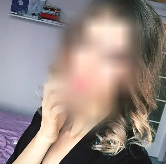 Nour, 32