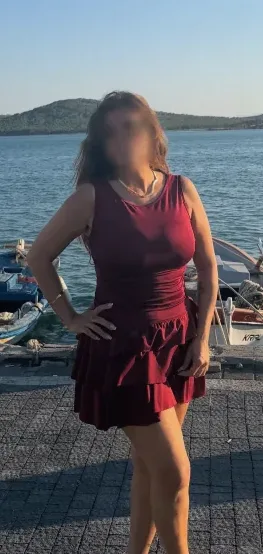 Sara, 30