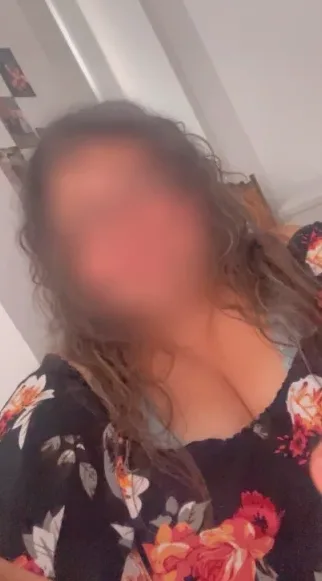 Tilde, 33